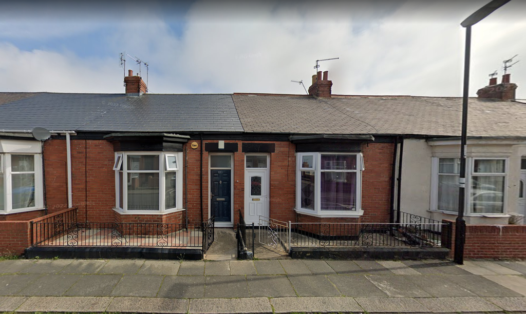 Property photo 1 of 1