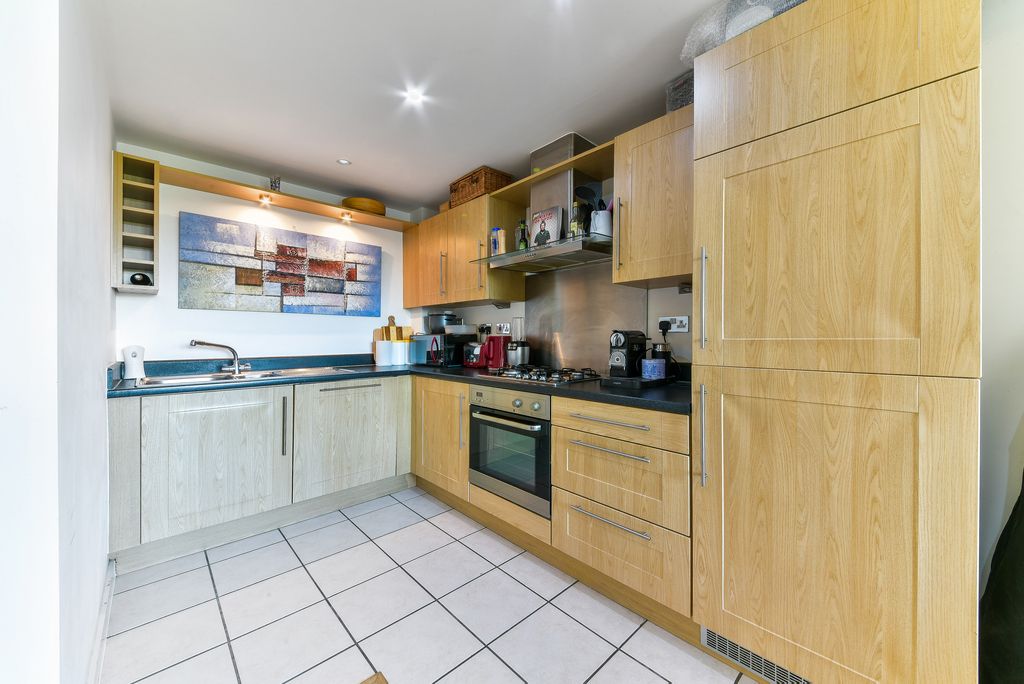 Property photo 3 of 8