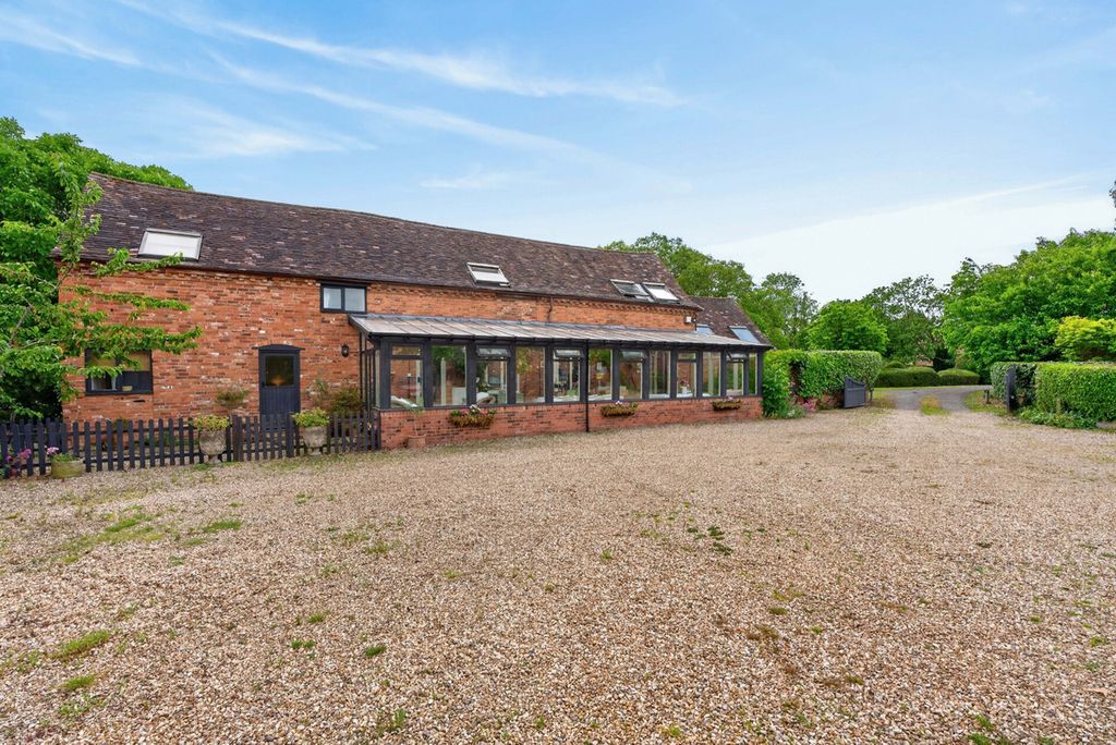 Property photo 1 of 31