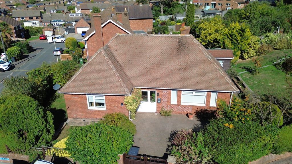 Property photo 1 of 23