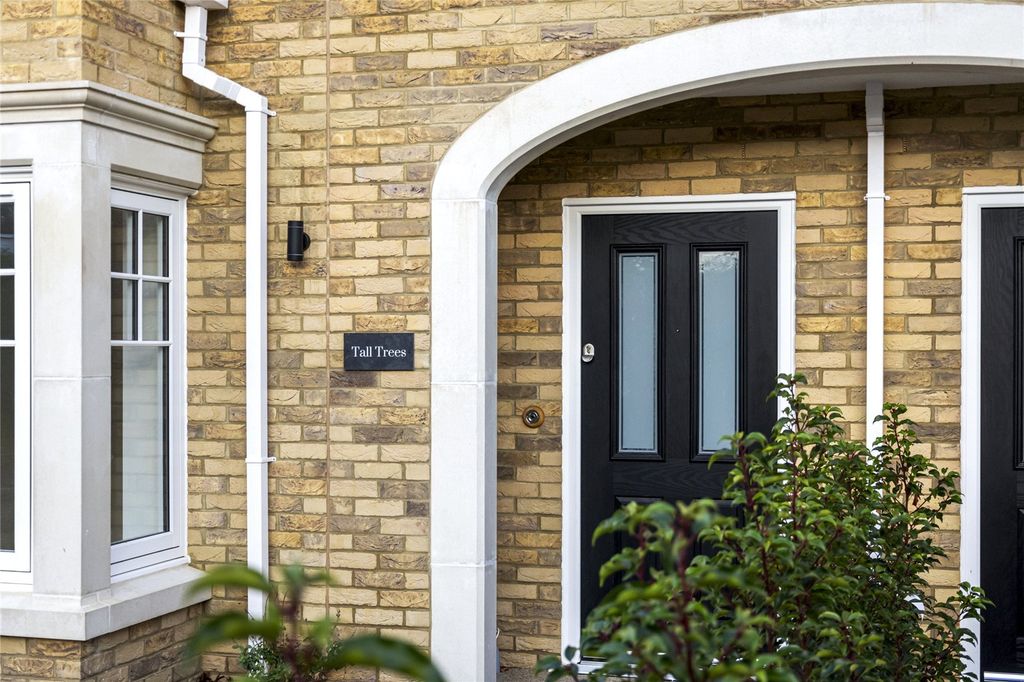 Property photo 2 of 14 Front Door