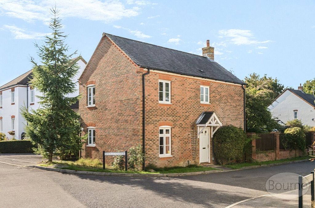 Property photo 1 of 22 Picture No. 12