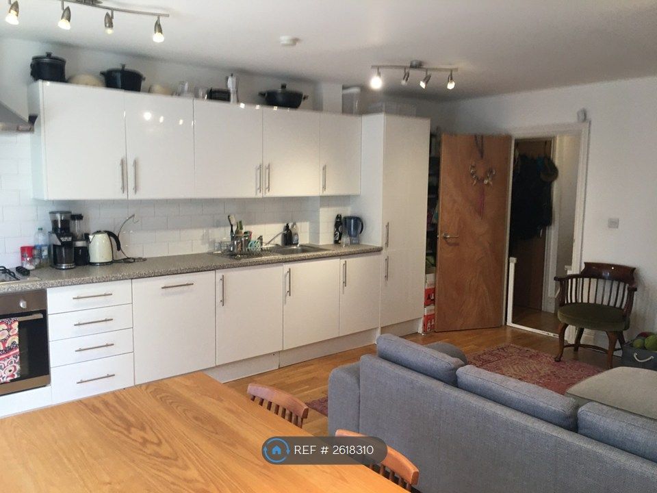 Property photo 2 of 22 Kitchen Area