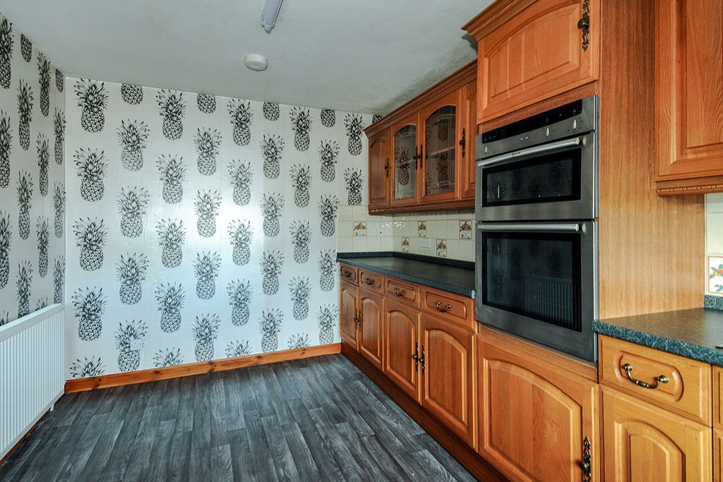 Property photo 3 of 8 Photography