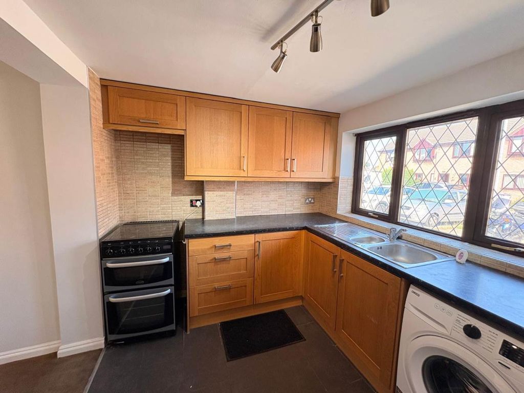 Property photo 2 of 9 Kitchen Use