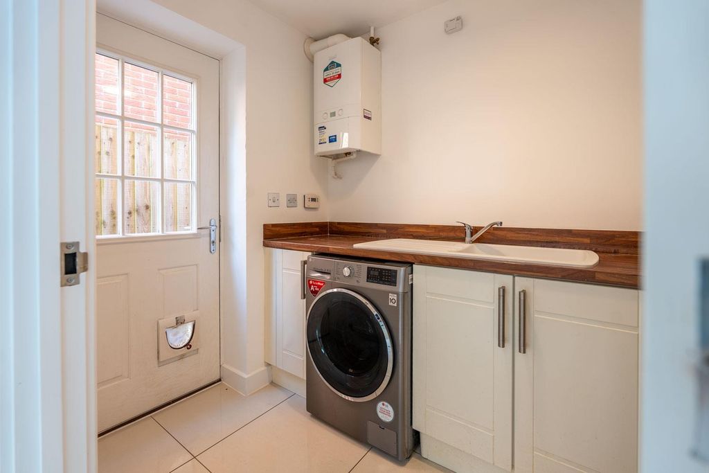 Additional image 21 of 6 bed detached house for saleBeacon Drive, Newton Abbot TQ12