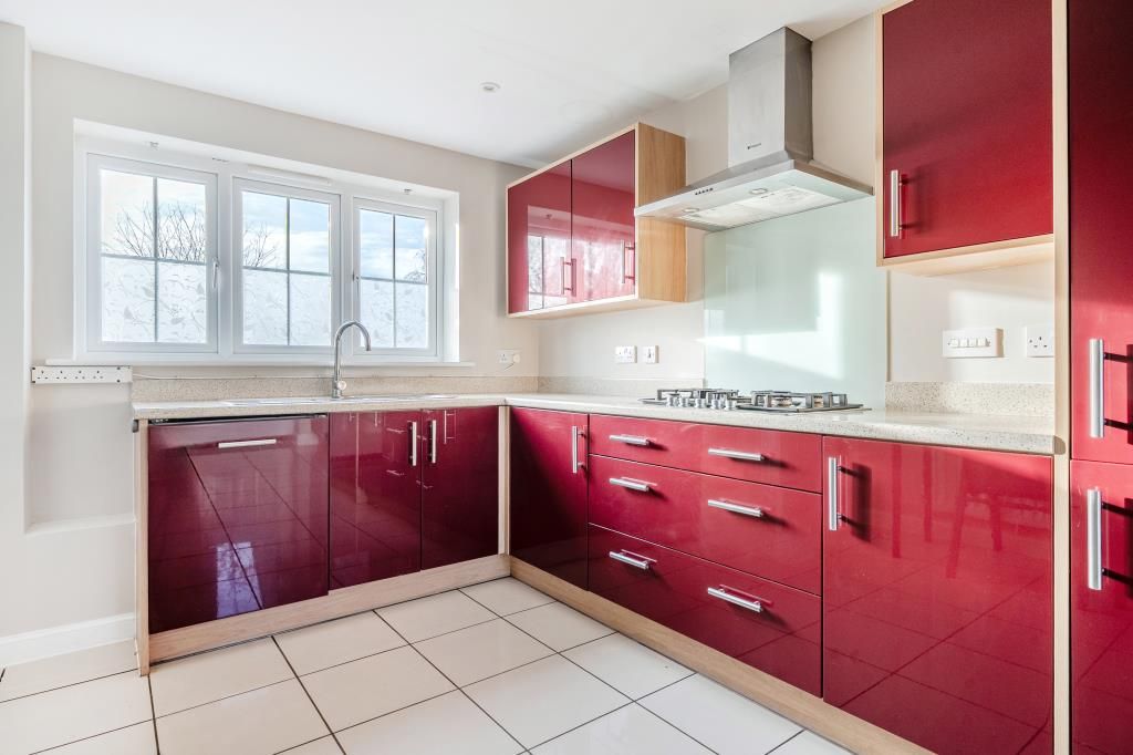 Property photo 2 of 20 Kitchen