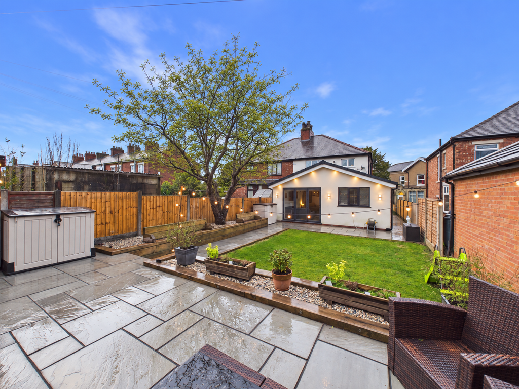 Property photo 1 of 24