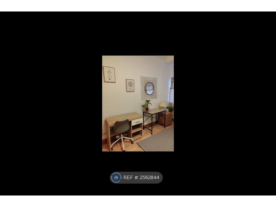 Property photo 3 of 3