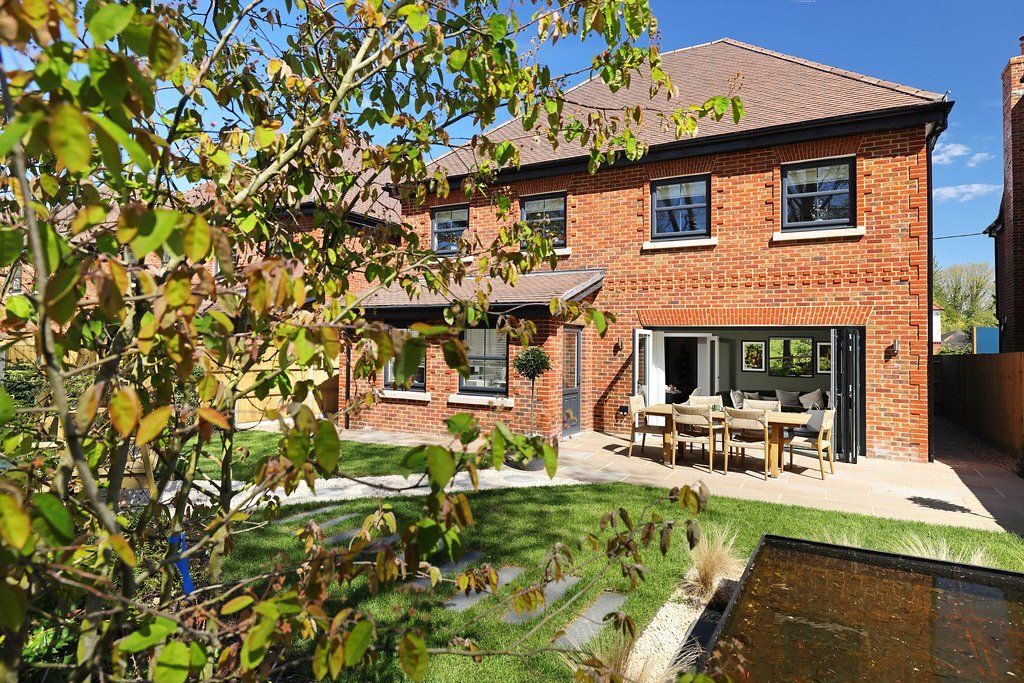 Property photo 1 of 29 Picture No. 43