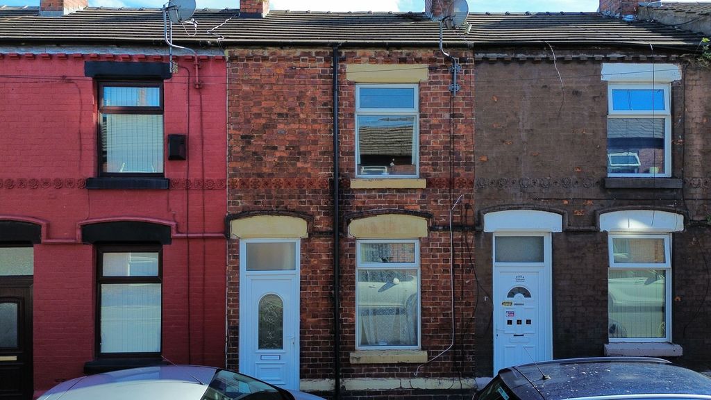 Property photo 1 of 2