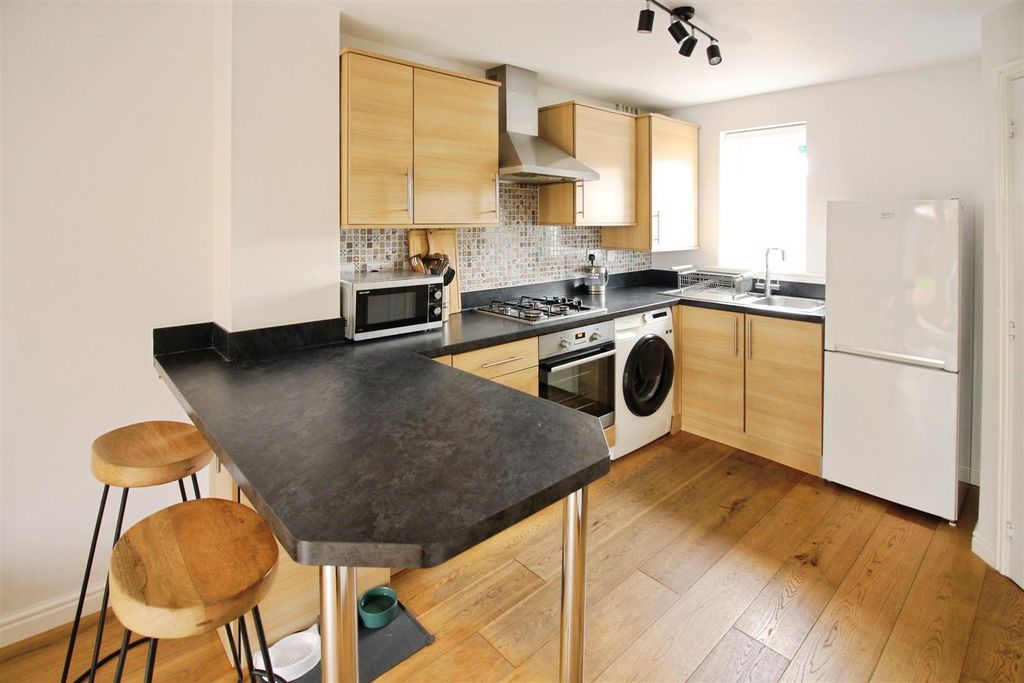 Property photo 2 of 13 Open Plan Living