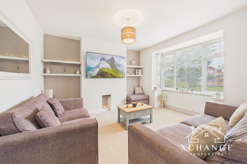 Property photo 3 of 42
