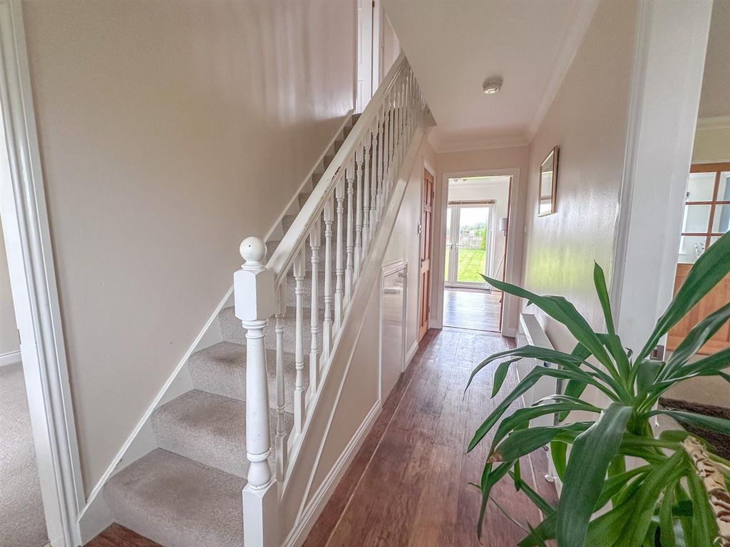 Property photo 2 of 38 7 Cleiy Rhennee (33).Jpg
