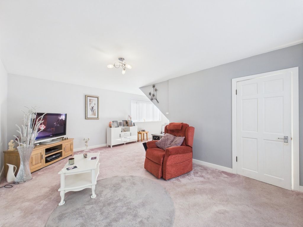 Property photo 3 of 21 Picture No. 07