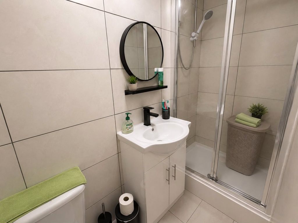Property photo 2 of 4 Picture No. 02
