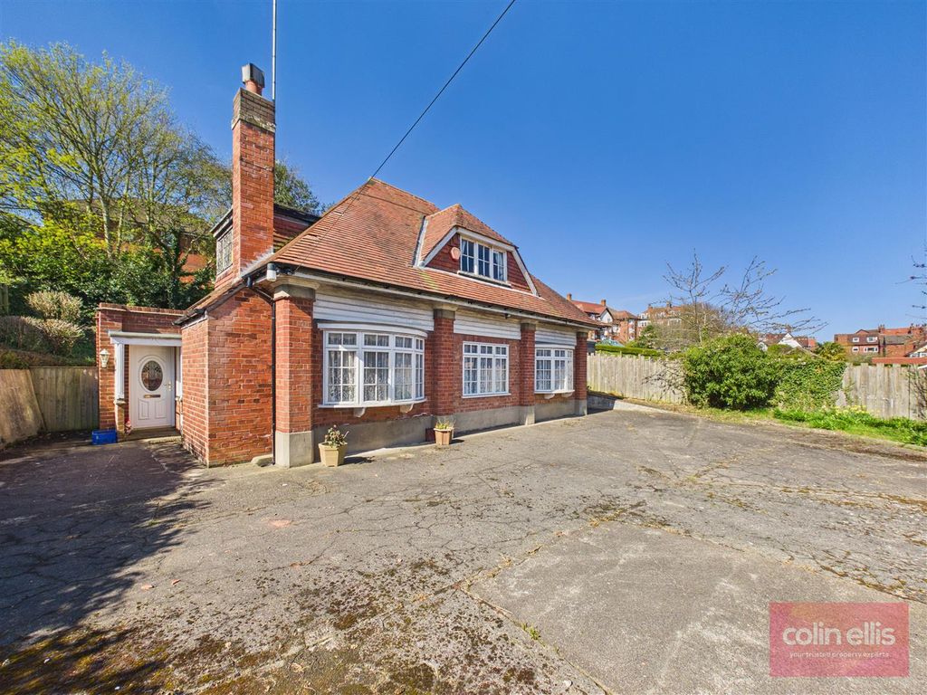Property photo 1 of 30 Cam05075G0-Pr0326-Still012.Jpg