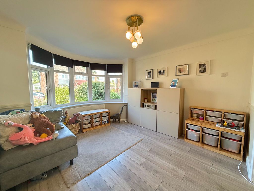 Property photo 3 of 30