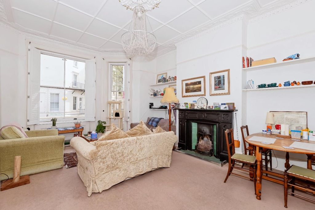Property photo 2 of 17 Goldsmid_4.Jpg