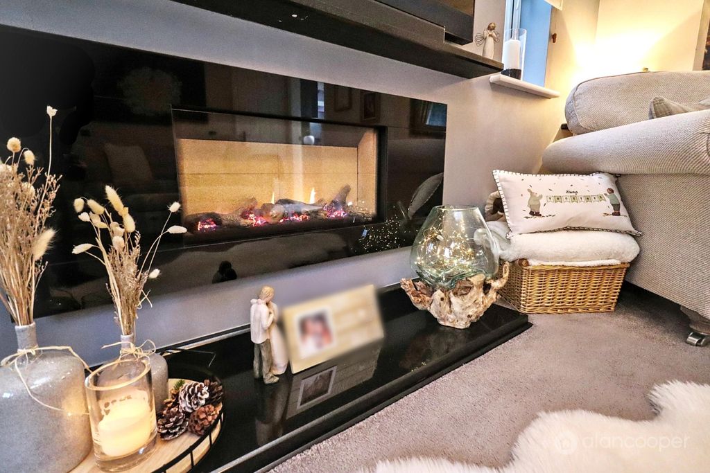 Property photo 3 of 36 5021835