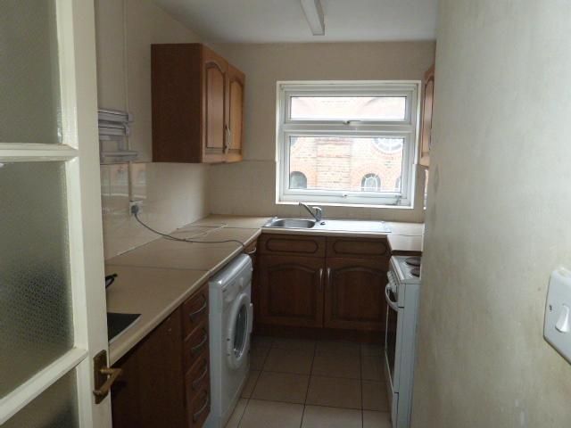 Property photo 3 of 5 Kitchen