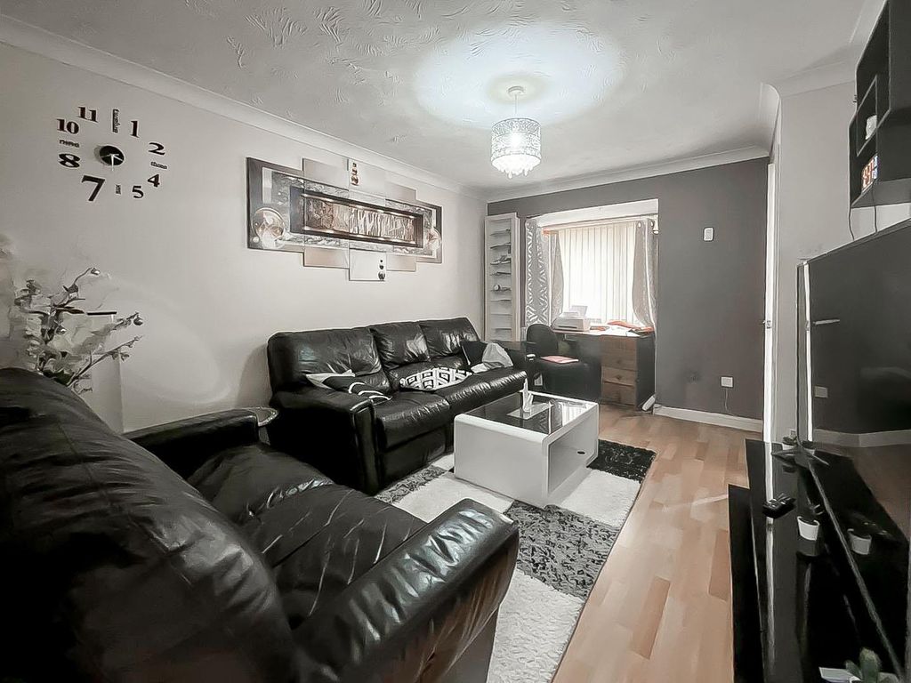 Property photo 3 of 8 Jw3Xdcvep0Yfyhp2v3Wvma - Copy.Jpg