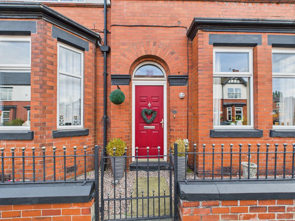 Property photo 2 of 54