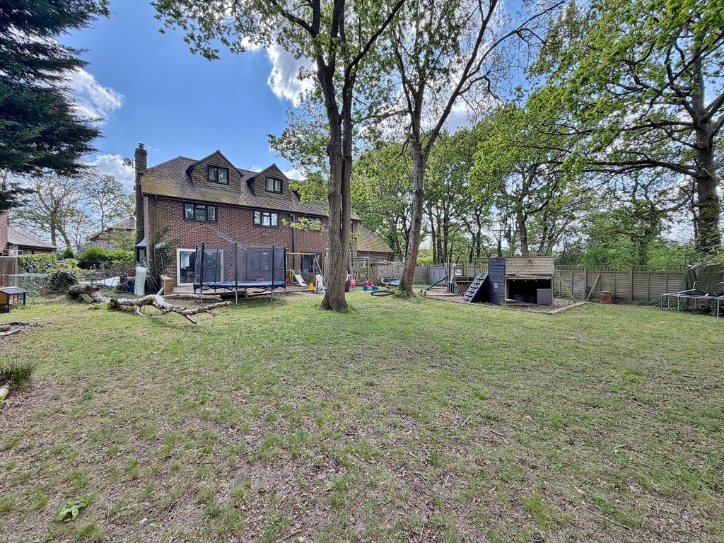 Additional image 24 of 6 bed detached house for saleFareham Park Road, Fareham PO15