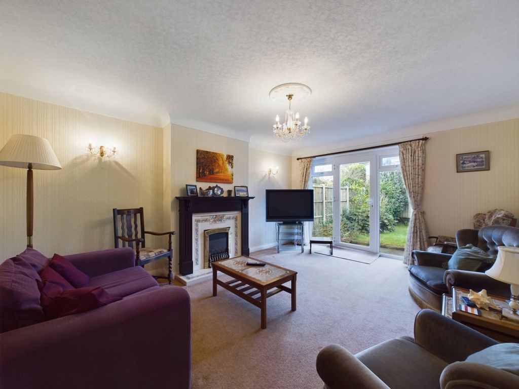 Property photo 2 of 15 Cam02386G0-Pr0095-Still001