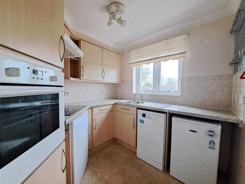 Property photo 3 of 9 Picture No. 13