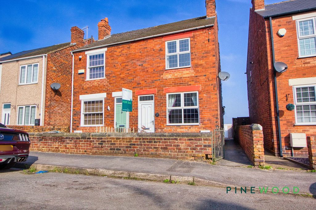 Property photo 1 of 18 Front