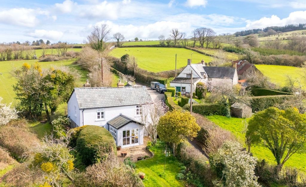 Property photo 1 of 37