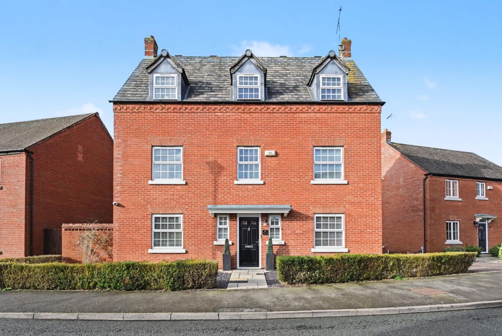 Property photo 1 of 29