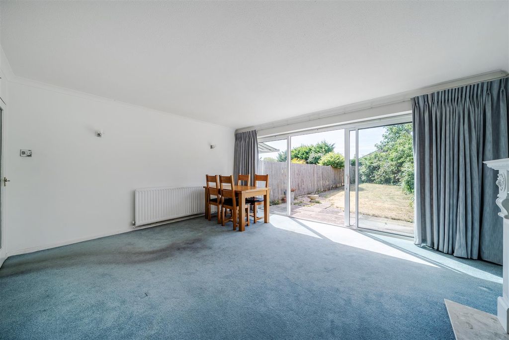 Property photo 2 of 17 1493569-12-6A5E30A510A16.Jpg