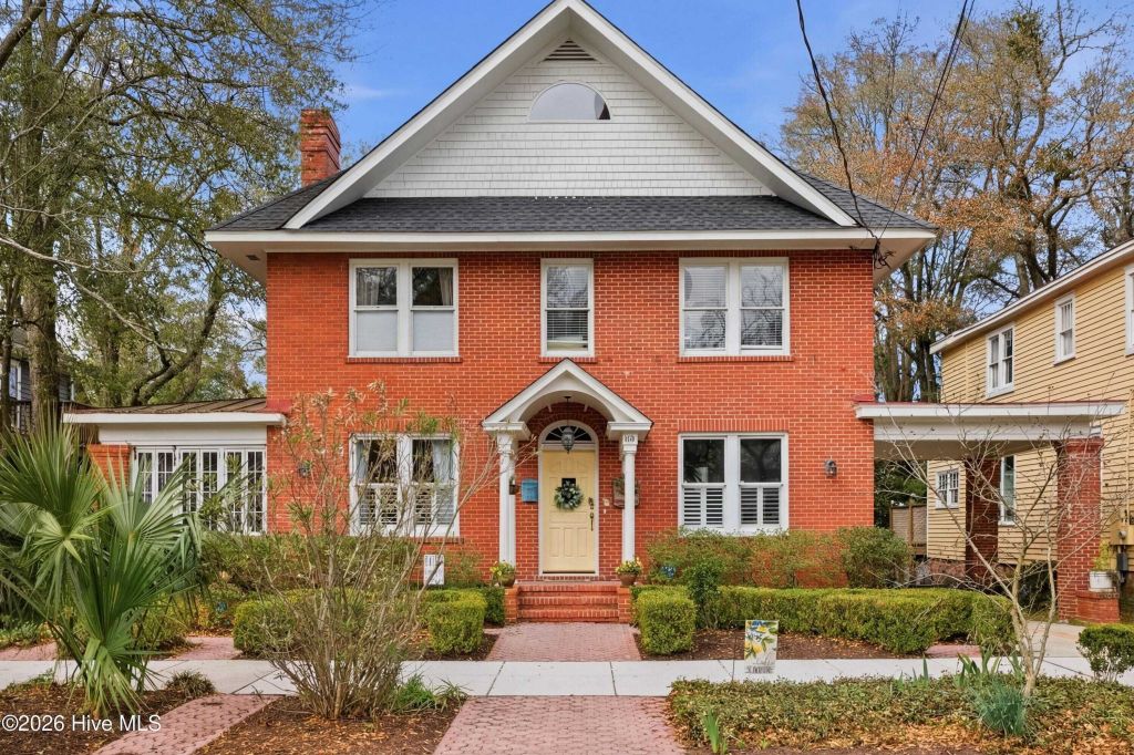 Property photo 1 of 31