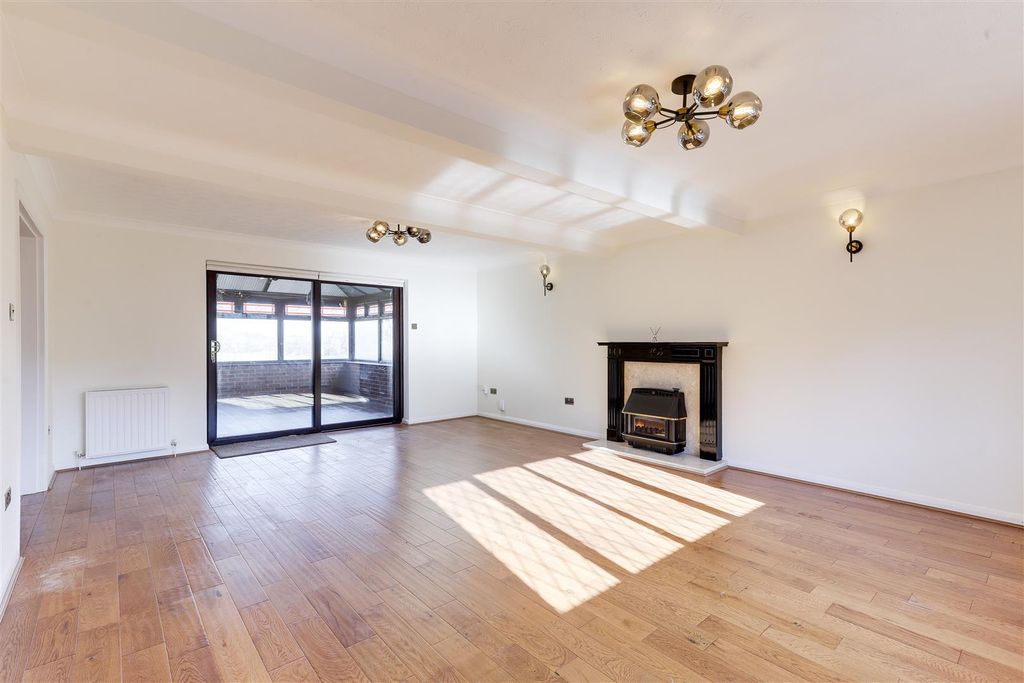 Property photo 2 of 35 3656.Jpg