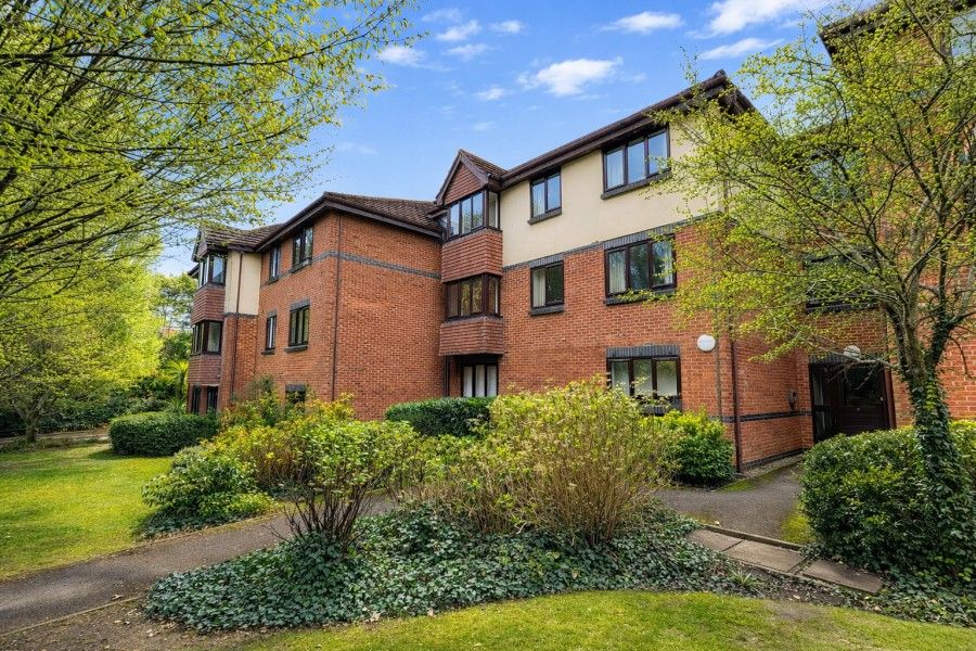 Property photo 1 of 5