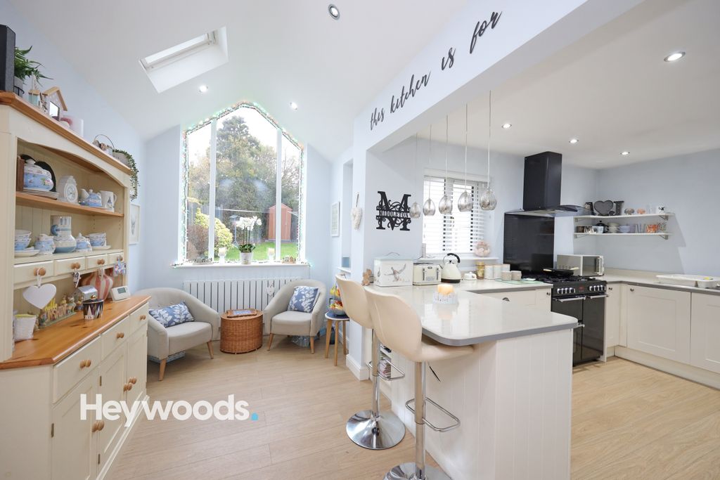 Property photo 3 of 45 0F1A4490