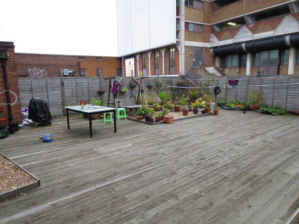 Property photo 2 of 5 Communal Terrace