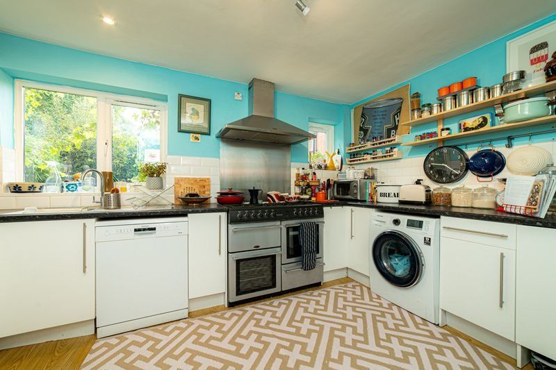 Property photo 3 of 13 Picture 3