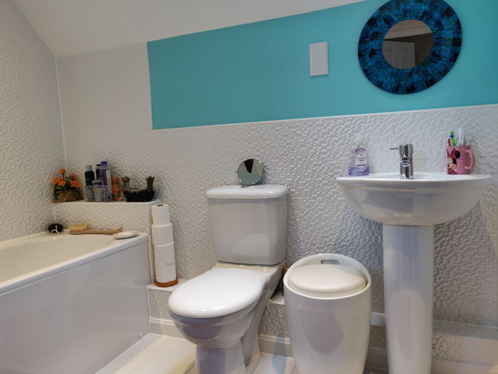 Property photo 3 of 7