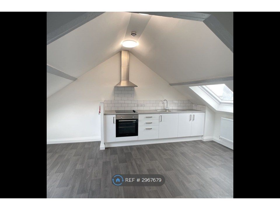 Property photo 1 of 3