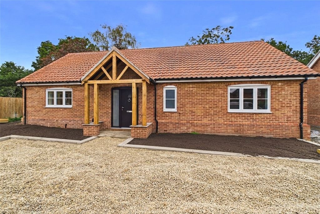 Property photo 2 of 13 Picture No. 03