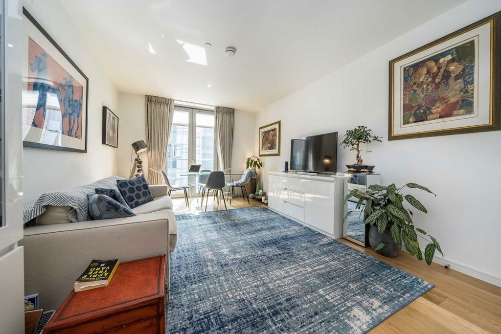 Property photo 2 of 4
