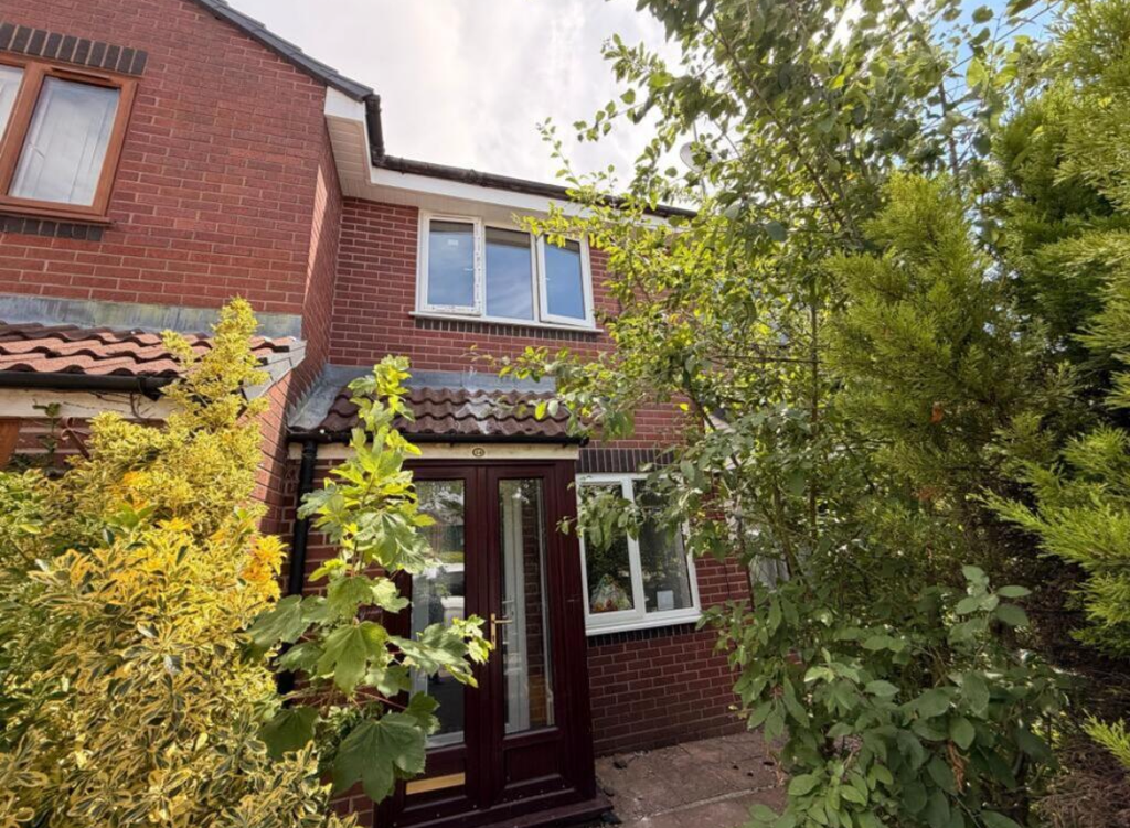 Property photo 1 of 8