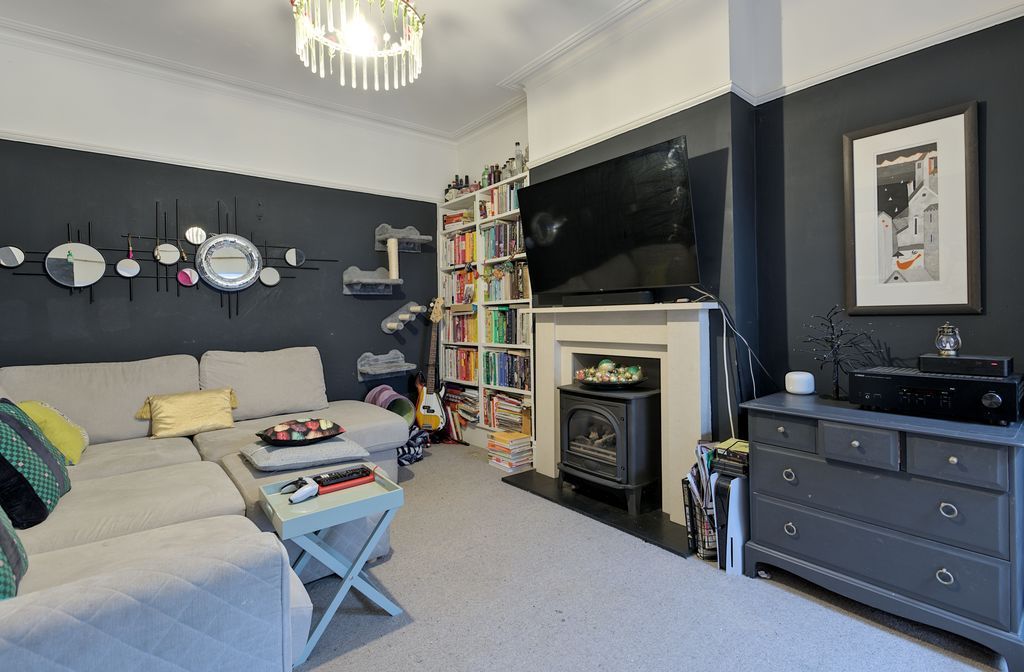 Property photo 3 of 16 Photo 26