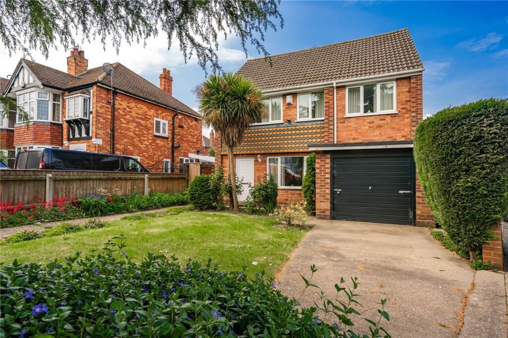 Property photo 2 of 19