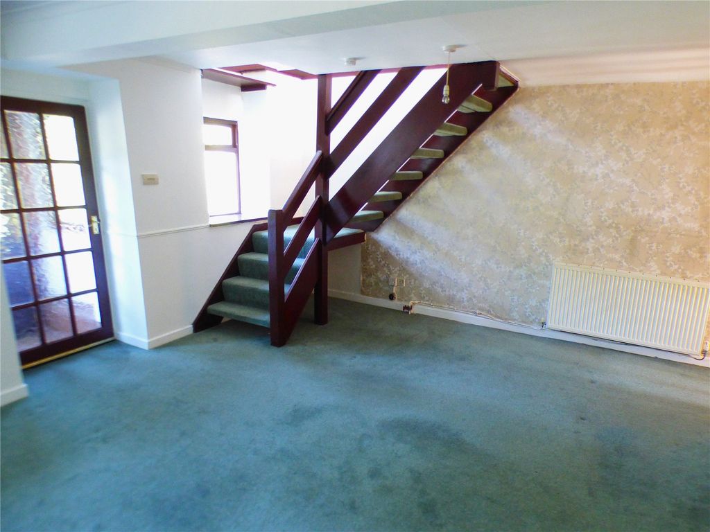 Property photo 3 of 16 Picture No. 17