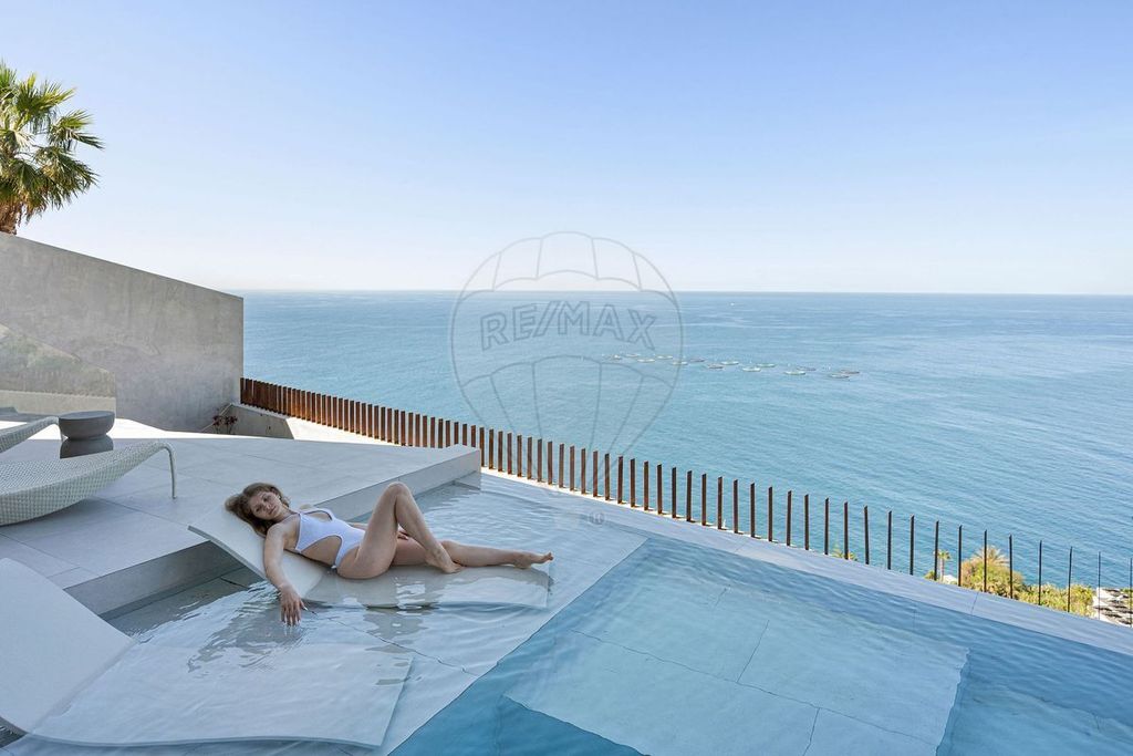 Property photo 3 of 50