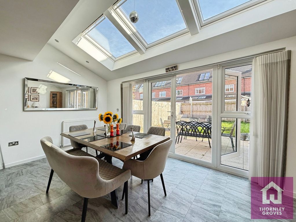 Property photo 3 of 23 Pbox-Img.Jpg